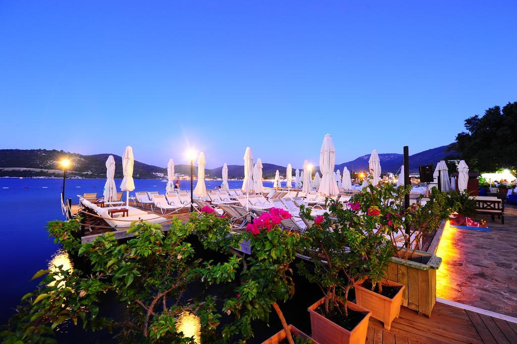 Maritim Hotel Golturkbuku Bagian luar foto
