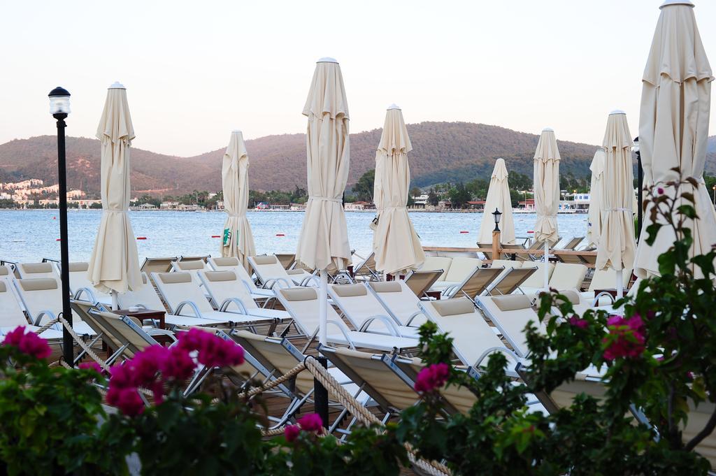Maritim Hotel Golturkbuku Bagian luar foto